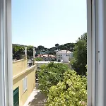 Πανσιόν Manda *