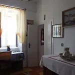 Manda Dubrovnik