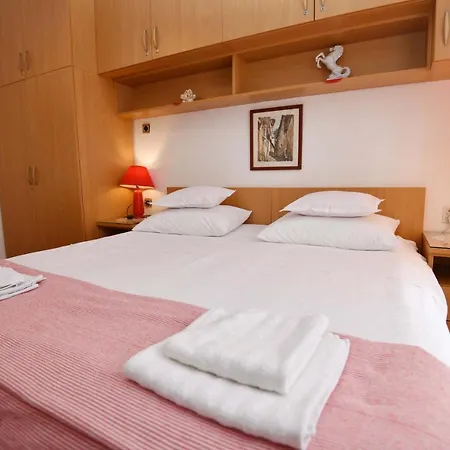 Manda 두브로브니크