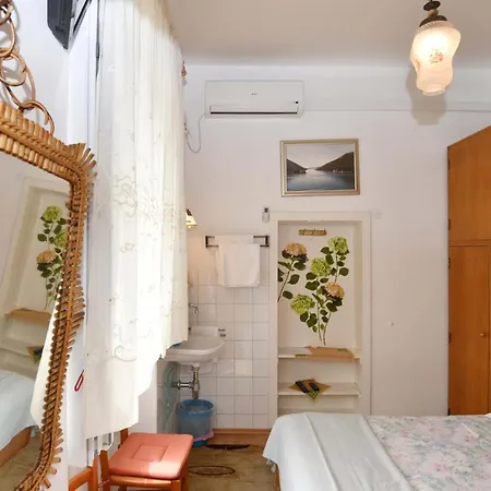 Guest house Manda